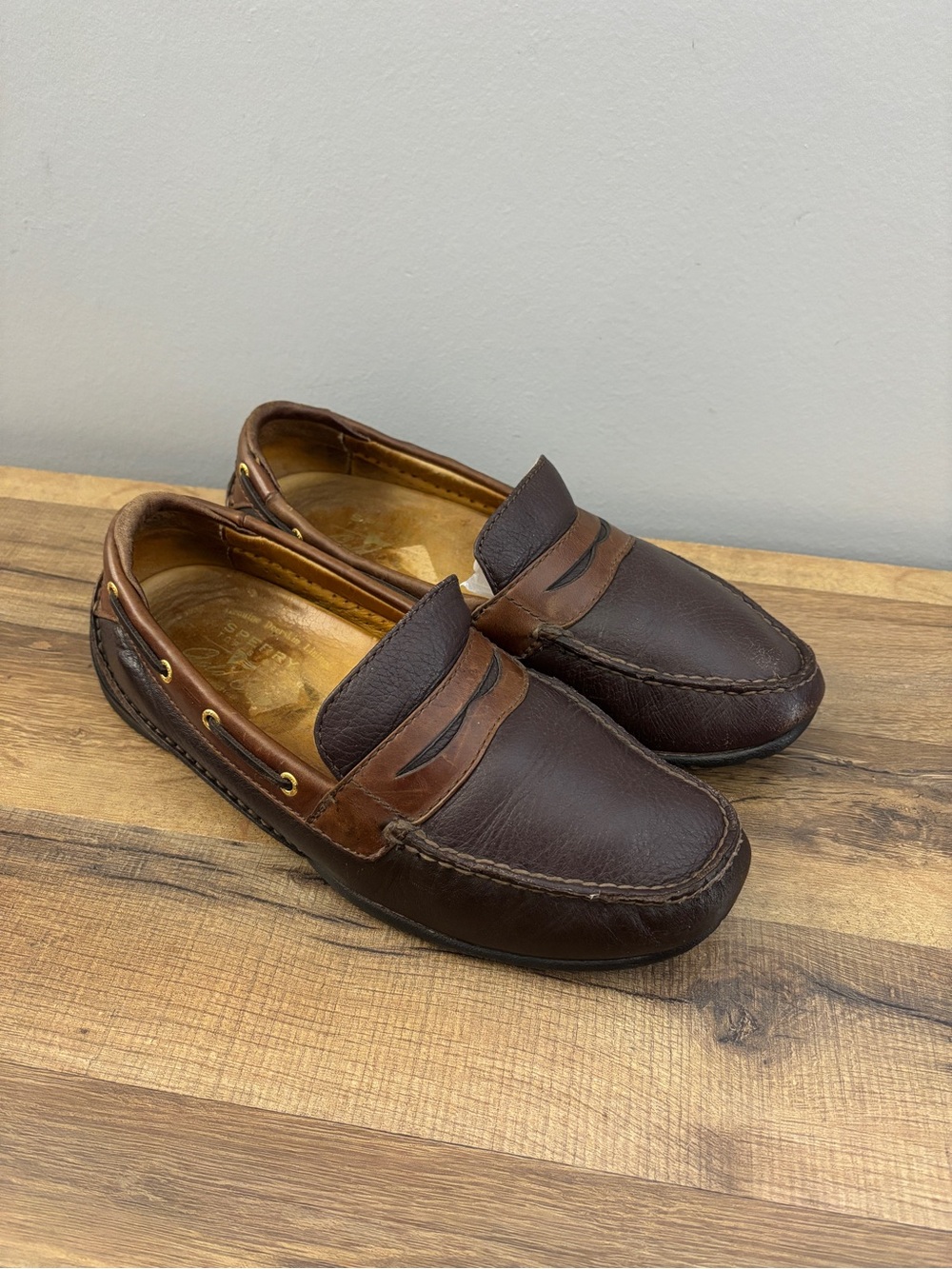 Sperry Gold Cup Leather Penny Loafer Two Tone Tan Brown Driving Moccasin